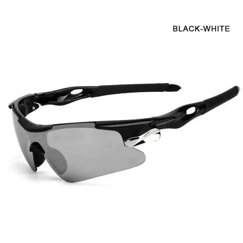 Black and white sunglasses on a white background with 'Classic Style' text.